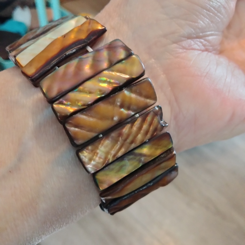 Iridescent Abalone Rectangle Stretch Bracelet - Picture 2 of 5